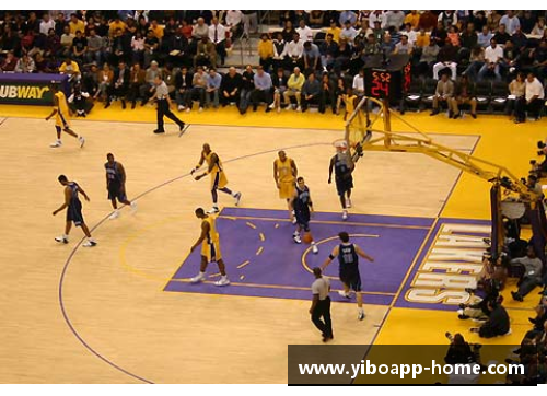 NBA精彩瞬间：探索球场背后的故事